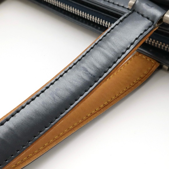 Louis Vuitton Monogram - Picture 4 of 7